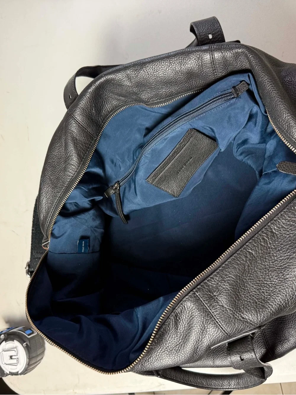 COLE HAAN BLACK GENUINE LEATHER TRAVEL DUFFEL CARRY ON OVERNIGHT BAG